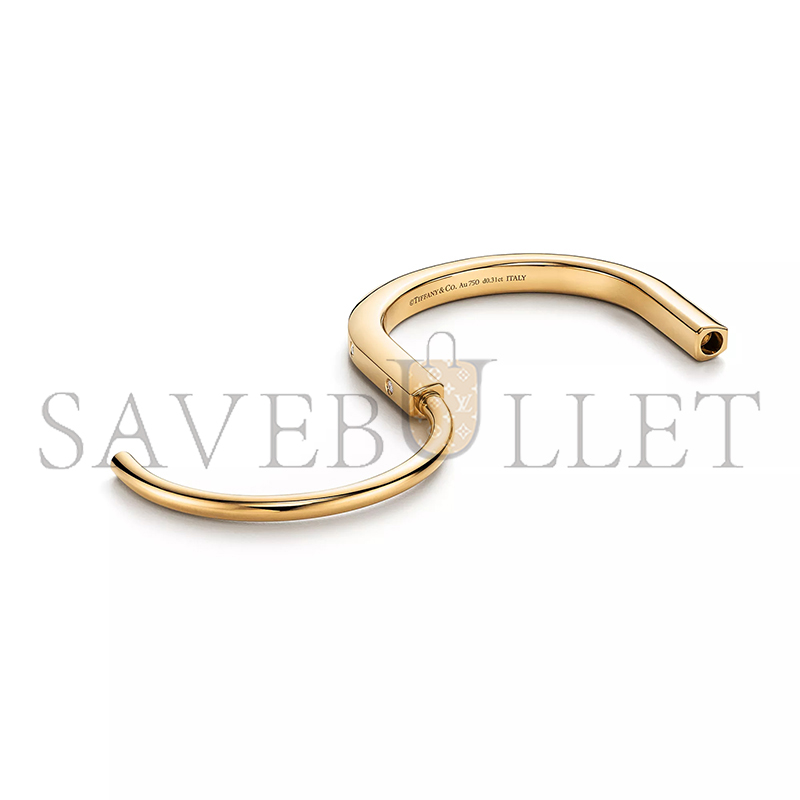 TIFFANY LOCK BANGLE IN YELLOW GOLD 70185393